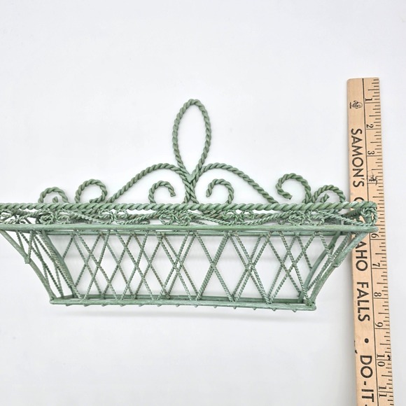 Vintager Style Wrought Iron Wall Basket Sage Green Twisted Wire Design 12x7x4 - Picture 7 of 8